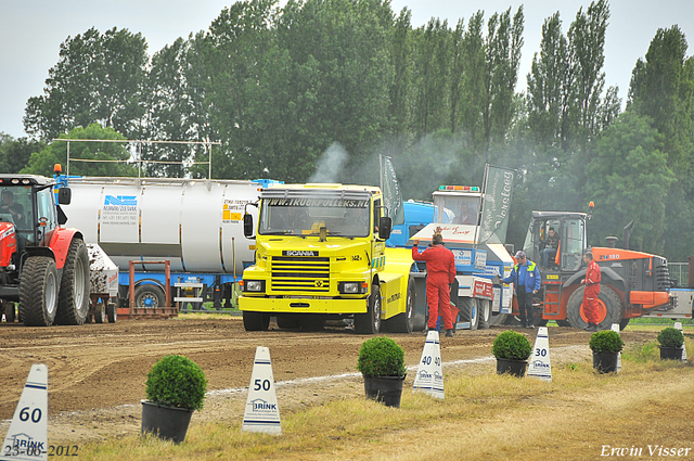 23-06-2012 330-border 23-06-2012 Oudenhoorn