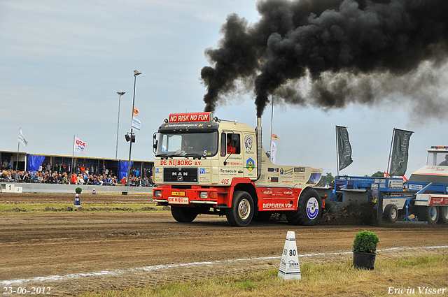 23-06-2012 379-border 23-06-2012 Oudenhoorn