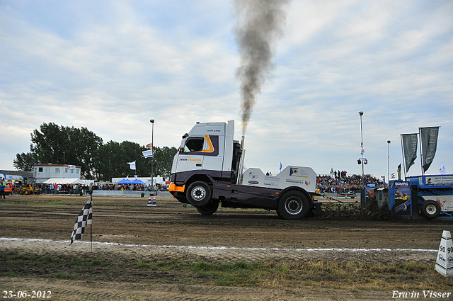 23-06-2012 585-border 23-06-2012 Oudenhoorn