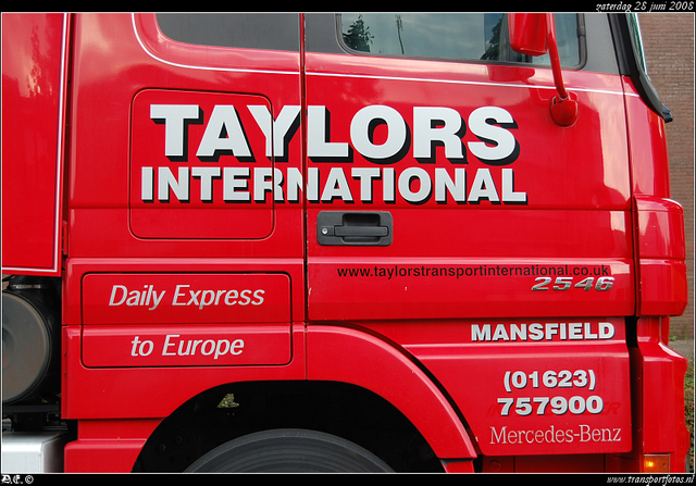 DSC 3787-border Taylors International - Mansfield (UK)