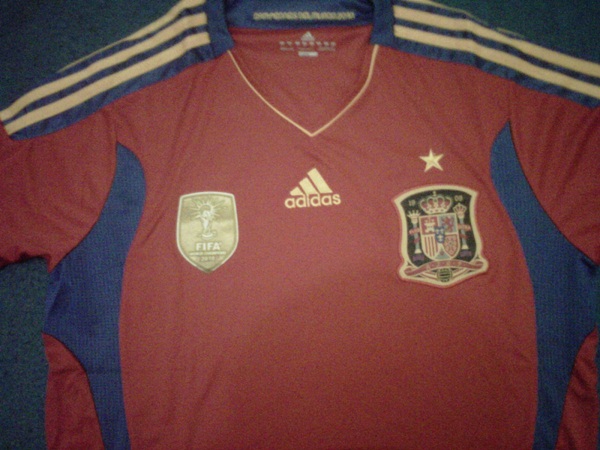 spain home m front detail1 - 