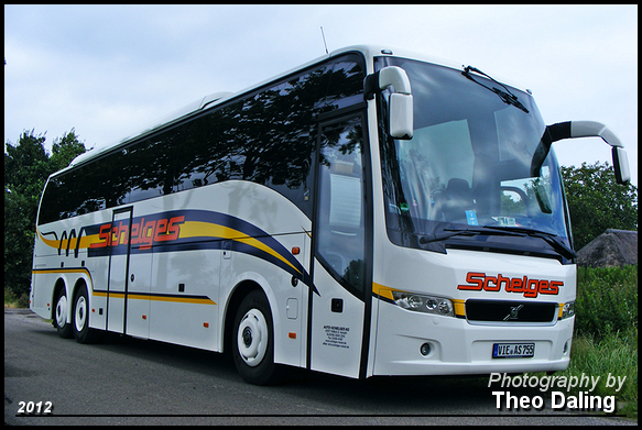 Schelges Reisen - Willich  VIE  AS755  (D)  02 Touringcars 2012