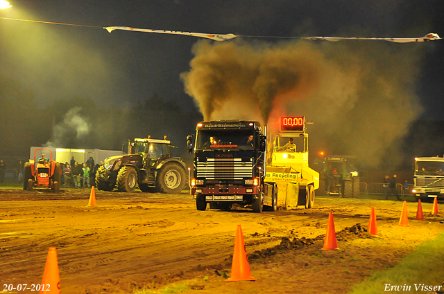 20-07-2012 017-border Truckpull demo Lunteren 20-07-2012