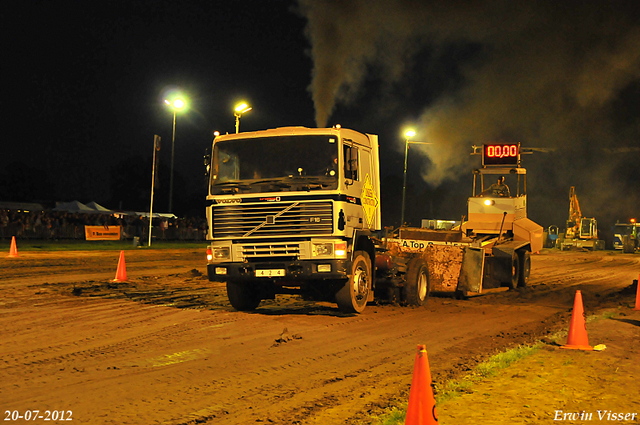 20-07-2012 037-border Truckpull demo Lunteren 20-07-2012