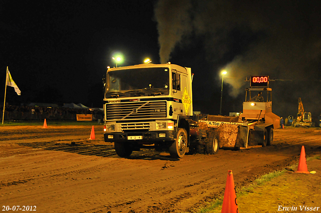 20-07-2012 038-border Truckpull demo Lunteren 20-07-2012