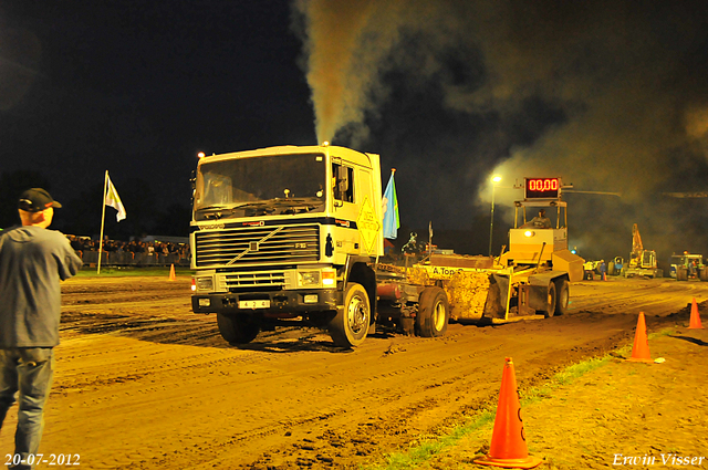 20-07-2012 040-border Truckpull demo Lunteren 20-07-2012