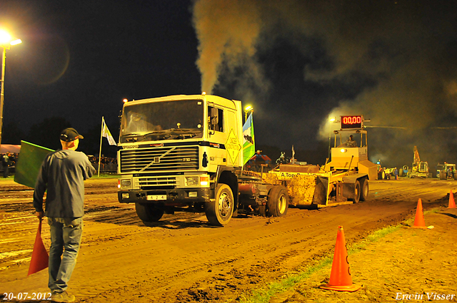 20-07-2012 041-border Truckpull demo Lunteren 20-07-2012