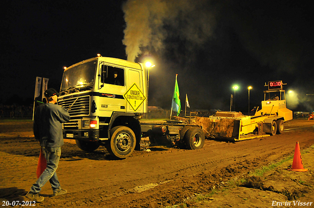 20-07-2012 048-border Truckpull demo Lunteren 20-07-2012