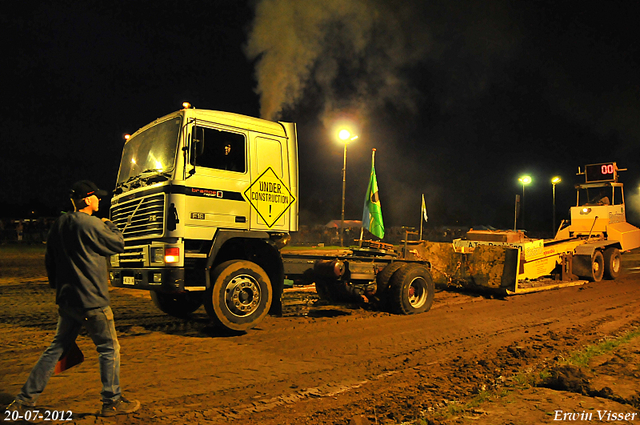 20-07-2012 049-border Truckpull demo Lunteren 20-07-2012