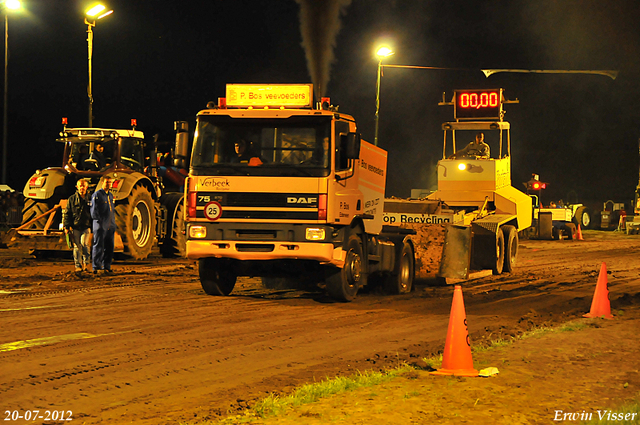 20-07-2012 070-border Truckpull demo Lunteren 20-07-2012