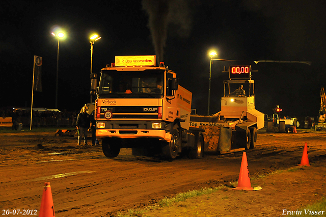 20-07-2012 071-border Truckpull demo Lunteren 20-07-2012