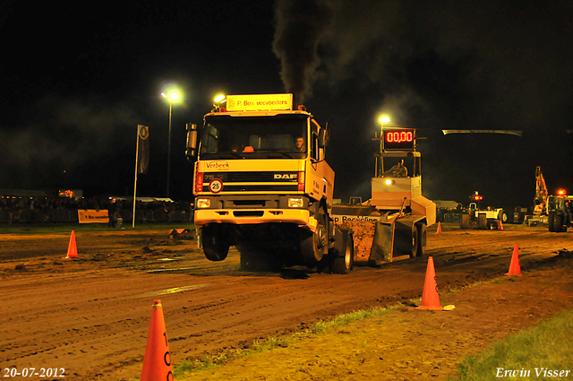 20-07-2012 074-border Truckpull demo Lunteren 20-07-2012