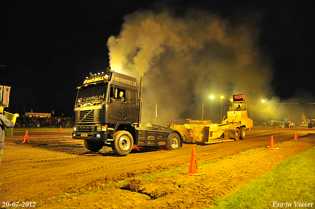 20-07-2012 094-border Truckpull demo Lunteren 20-07-2012