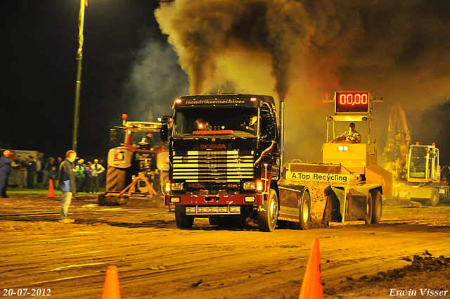 20-07-2012 120-border Truckpull demo Lunteren 20-07-2012