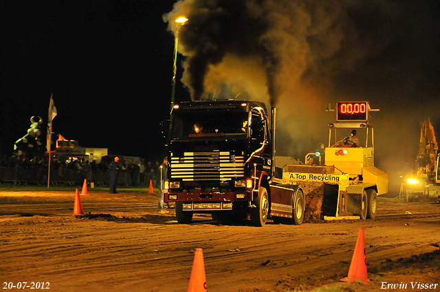 20-07-2012 121-border Truckpull demo Lunteren 20-07-2012
