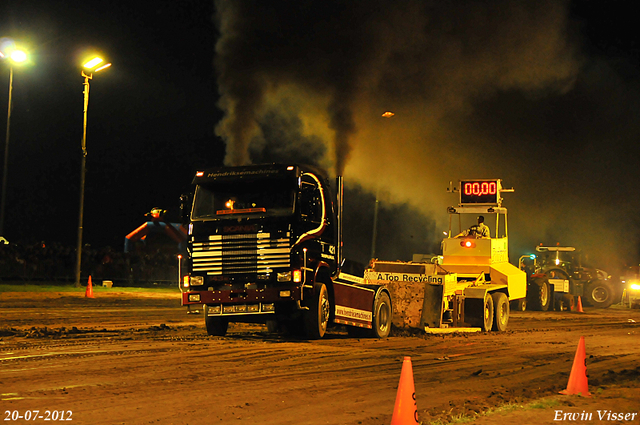 20-07-2012 124-border Truckpull demo Lunteren 20-07-2012