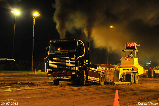 20-07-2012 125-border Truckpull demo Lunteren 20-07-2012