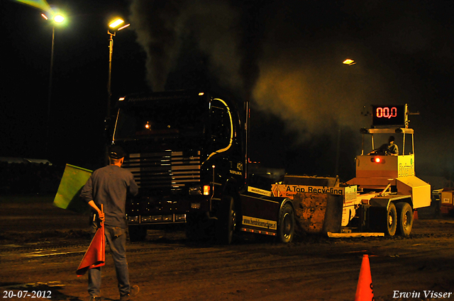 20-07-2012 127-border Truckpull demo Lunteren 20-07-2012