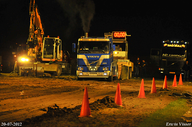 20-07-2012 132-border Truckpull demo Lunteren 20-07-2012