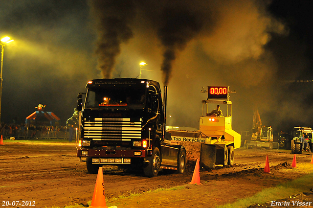 20-07-2012 175-border Truckpull demo Lunteren 20-07-2012