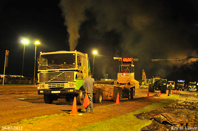 20-07-2012 186-border Truckpull demo Lunteren 20-07-2012