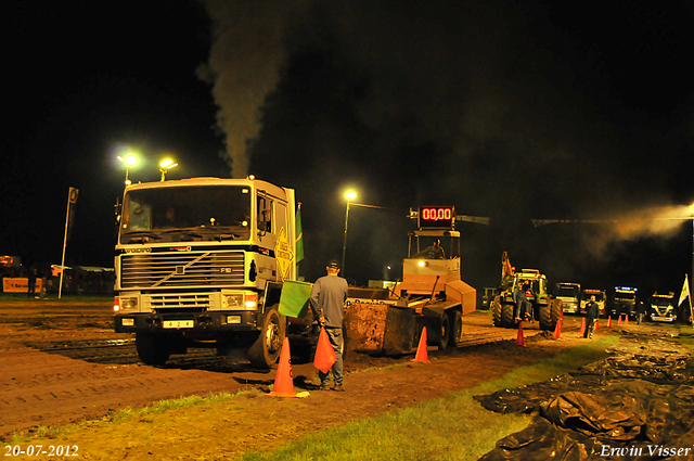 20-07-2012 188-border Truckpull demo Lunteren 20-07-2012