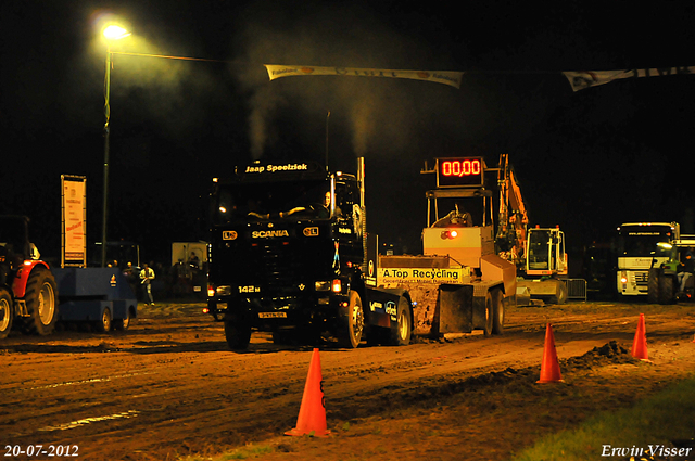 20-07-2012 191-border Truckpull demo Lunteren 20-07-2012