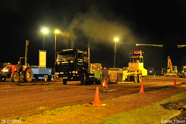 20-07-2012 194-border Truckpull demo Lunteren 20-07-2012