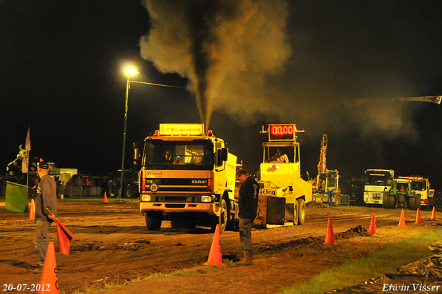 20-07-2012 202-border Truckpull demo Lunteren 20-07-2012