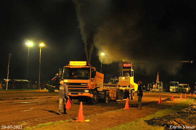 20-07-2012 204-border Truckpull demo Lunteren 20-07-2012