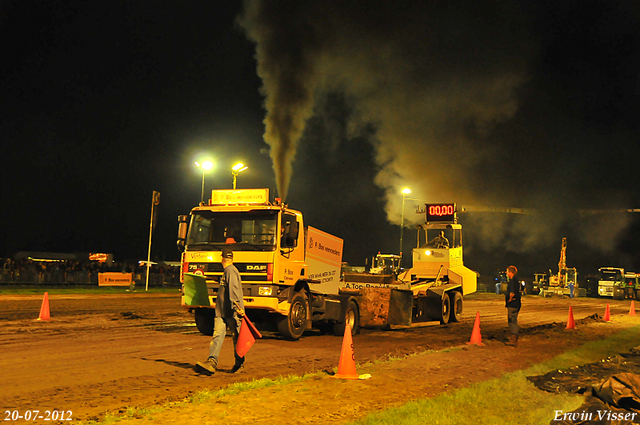 20-07-2012 206-border Truckpull demo Lunteren 20-07-2012