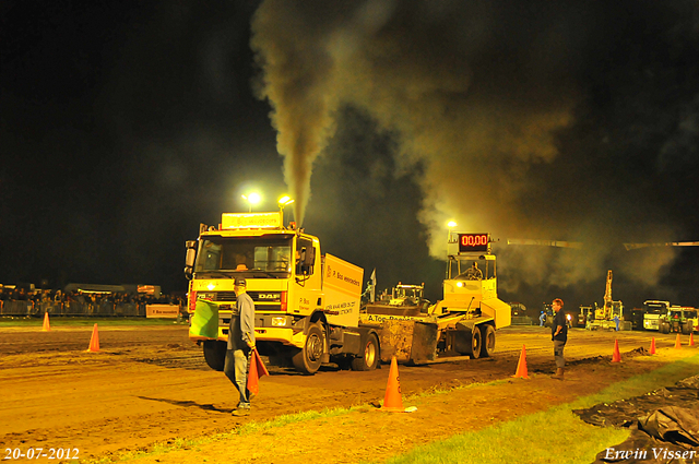 20-07-2012 207-border Truckpull demo Lunteren 20-07-2012