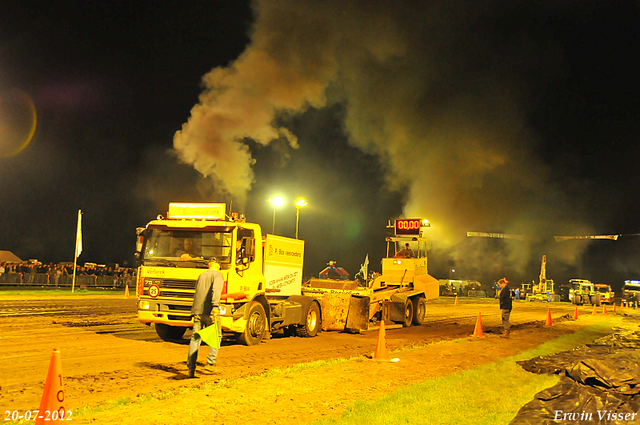 20-07-2012 211-border Truckpull demo Lunteren 20-07-2012