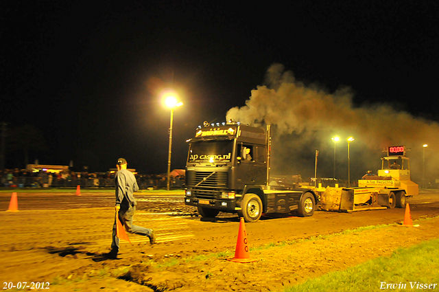 20-07-2012 220-border Truckpull demo Lunteren 20-07-2012