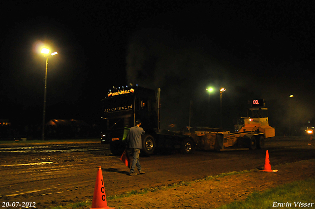 20-07-2012 239-border Truckpull demo Lunteren 20-07-2012