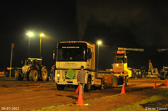 20-07-2012 251-border Truckpull demo Lunteren 20-07-2012