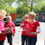 R.Th.B.Vriezen 2012 08 04 5901 - PvdA Arnhem Canvassen en rozen uitdelen Presikhaaf-oost zaterdag 4 augustus 2012