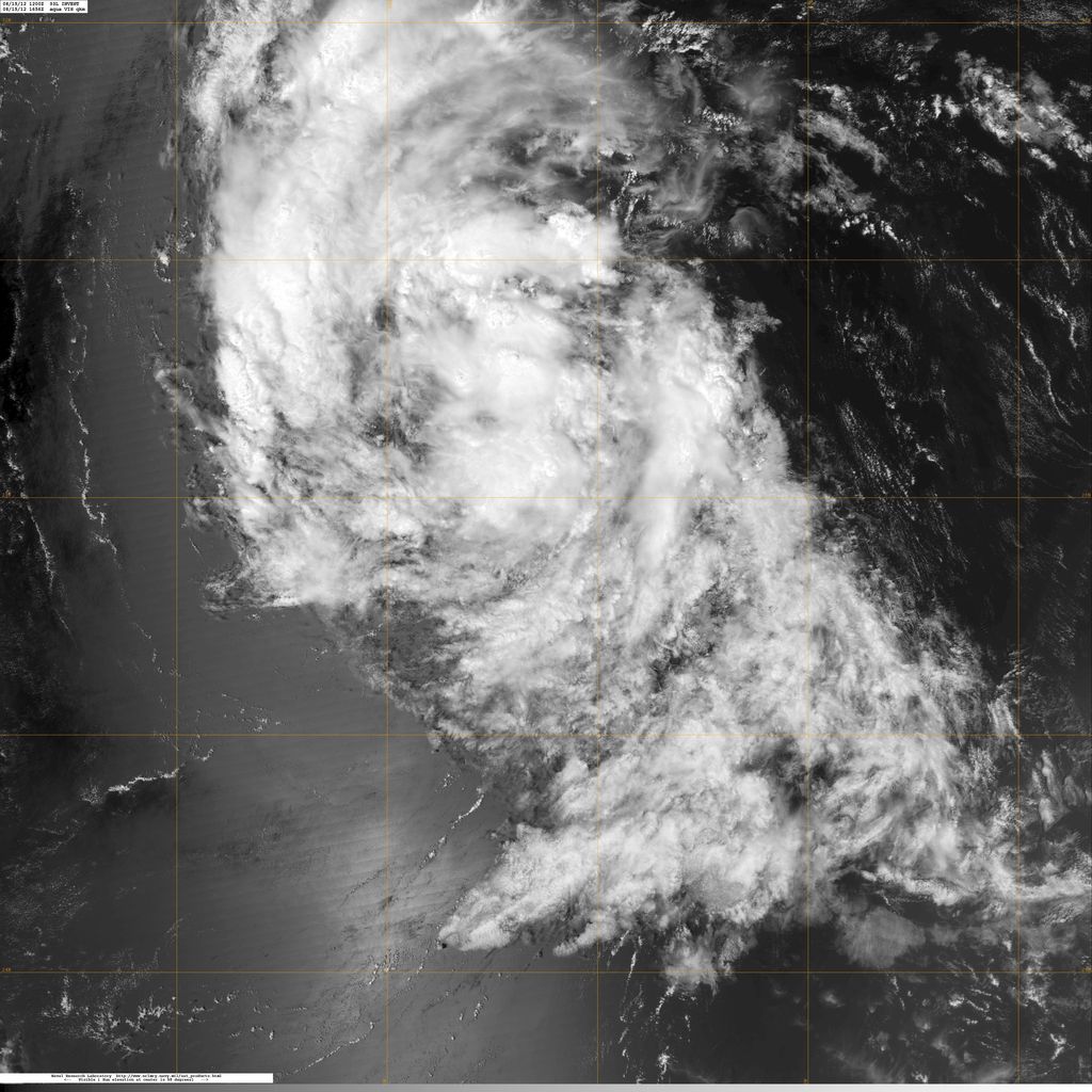 2012-08-15 INVEST-93L-30kts-1013mb-276N-545W16z - 