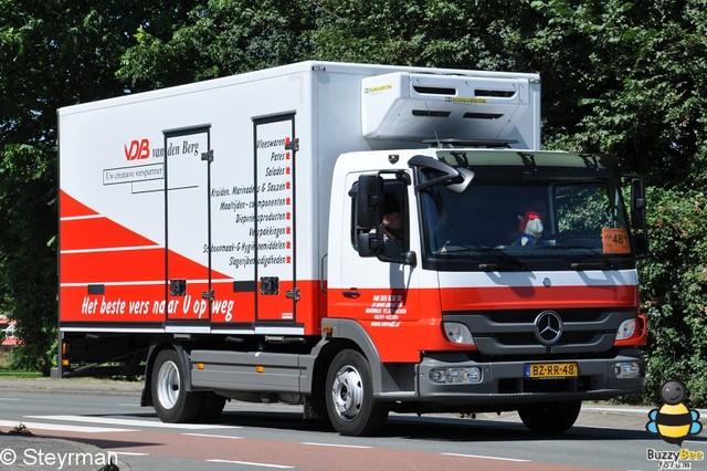 DSC 5813-border KatwijkBinse Truckrun 2012
