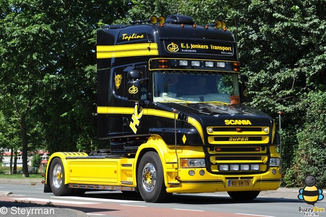 DSC 5857-border KatwijkBinse Truckrun 2012