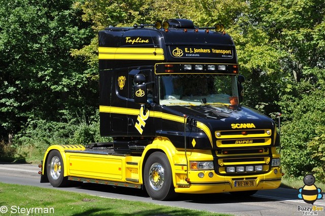 DSC 5994-border KatwijkBinse Truckrun 2012