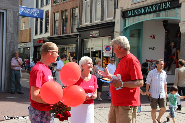 R.Th.B.Vriezen 2012 08 18 6323 PvdA Arnhem Kraam op Land van de Markt Arnhem zaterdag 18 augustus 2012