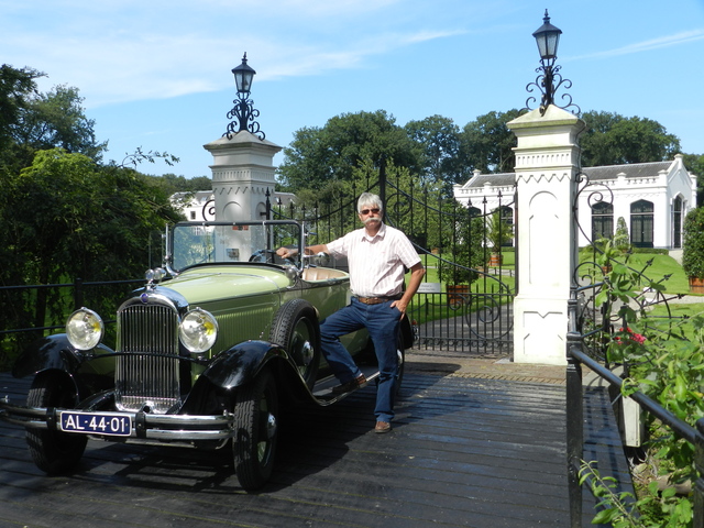 DSCN3638 Ritten met oude Citroen