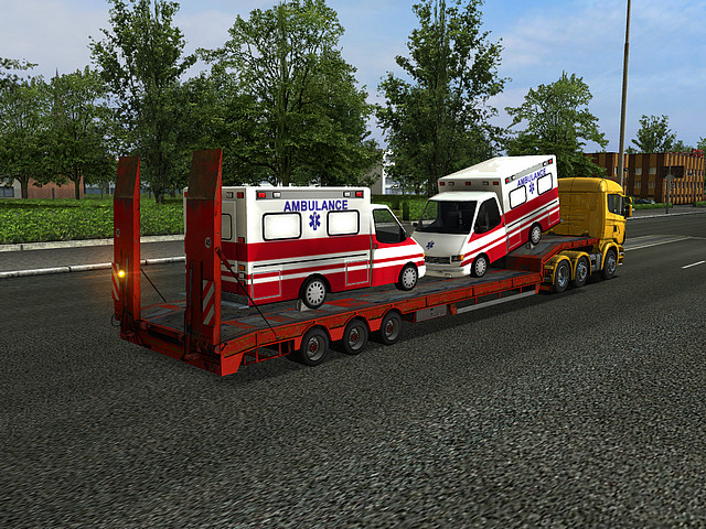 gts Trailer met 2 Ambulance's by Venga Max verv pa GTS TRAILERS