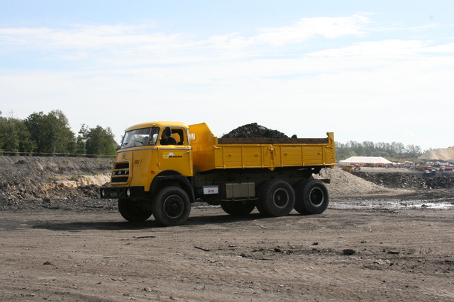 IMG 9461 trucks in de koel