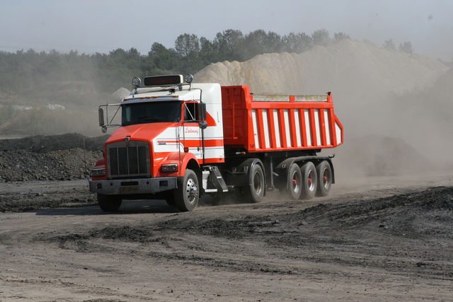 IMG 9526 trucks in de koel