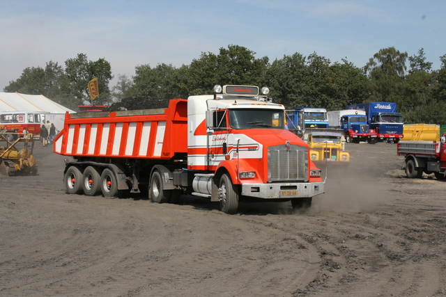 IMG 9542 trucks in de koel